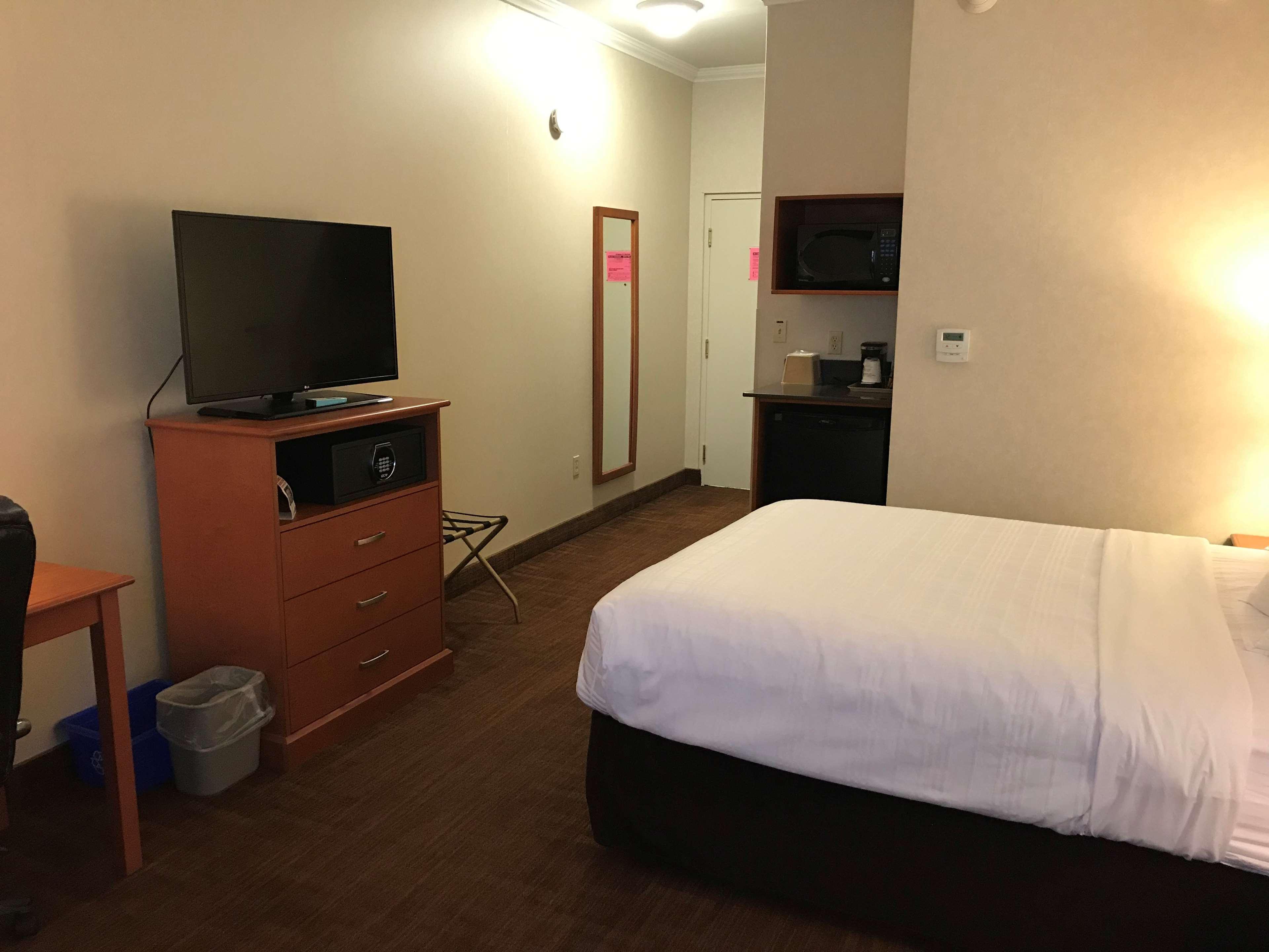 Best Western Thunder Bay Crossroads Экстерьер фото