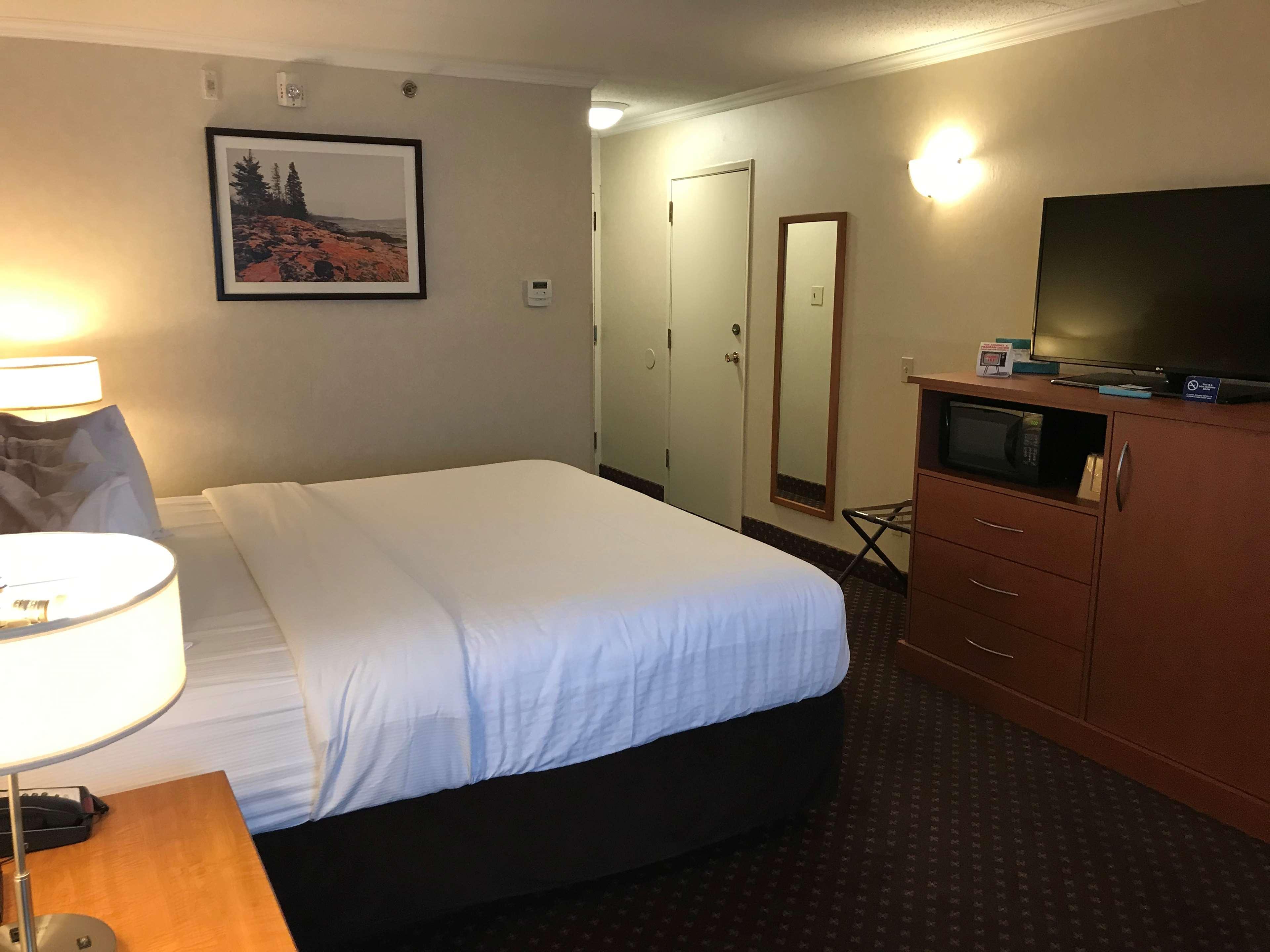 Best Western Thunder Bay Crossroads Экстерьер фото