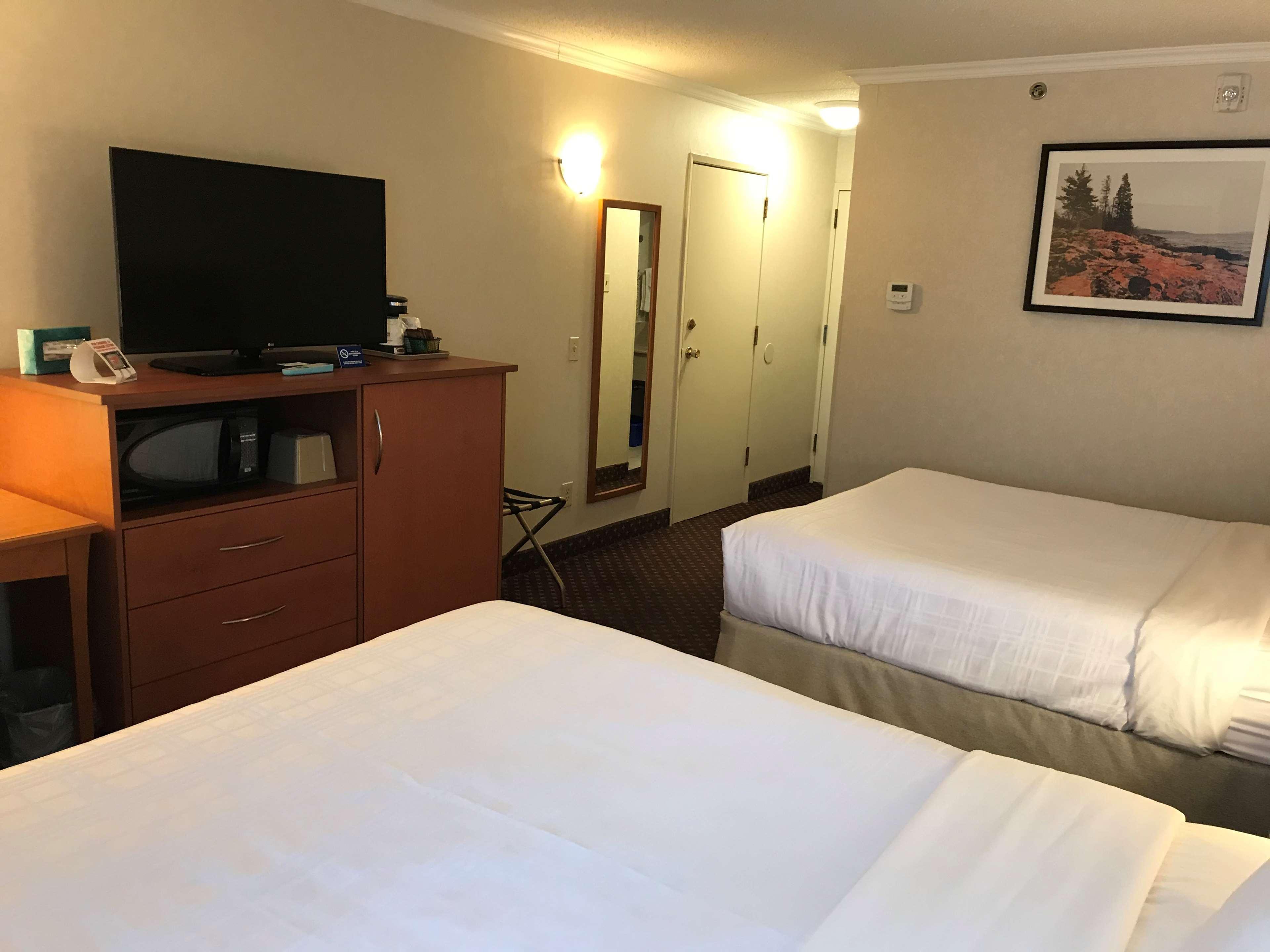 Best Western Thunder Bay Crossroads Экстерьер фото