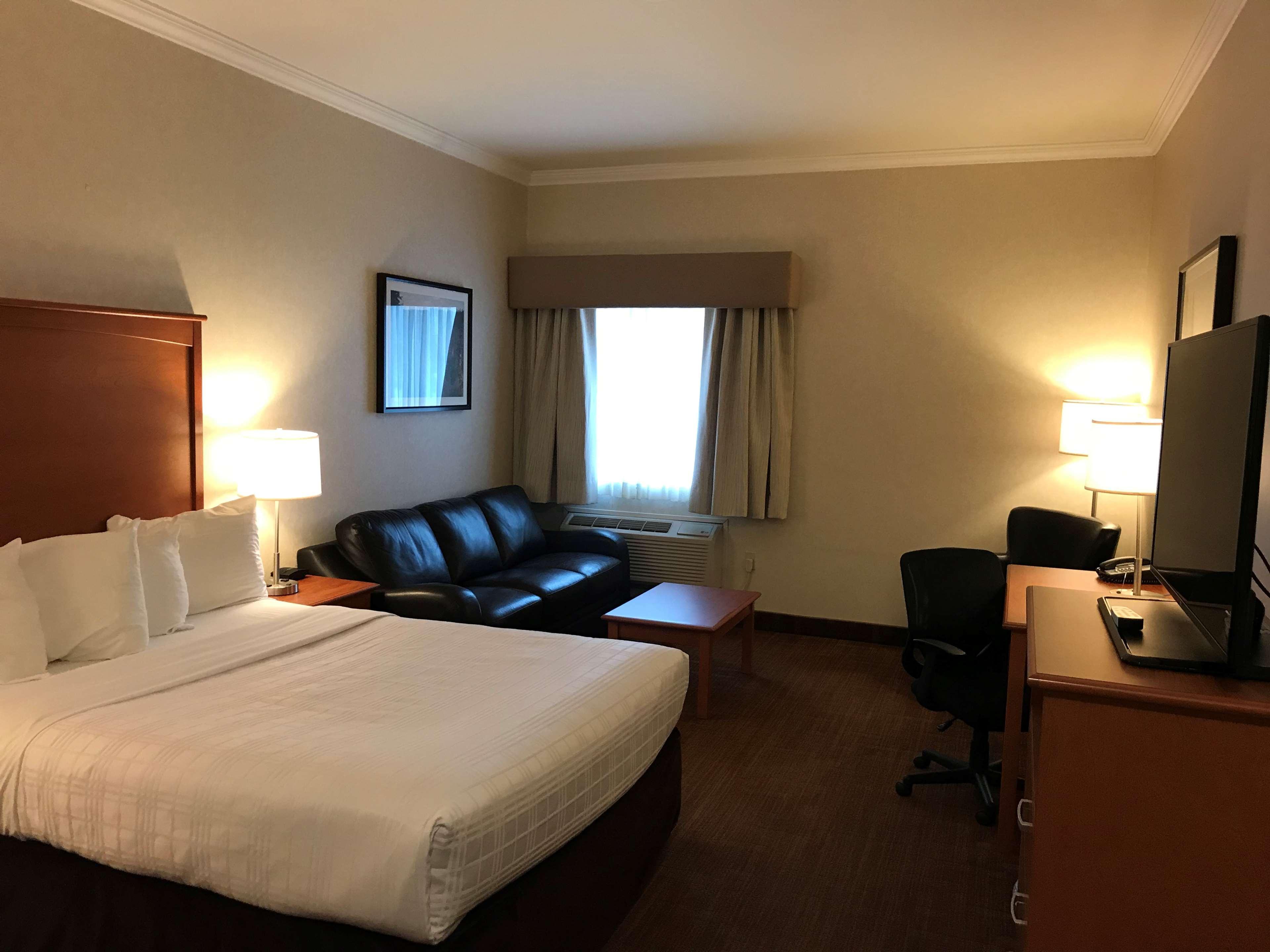 Best Western Thunder Bay Crossroads Экстерьер фото